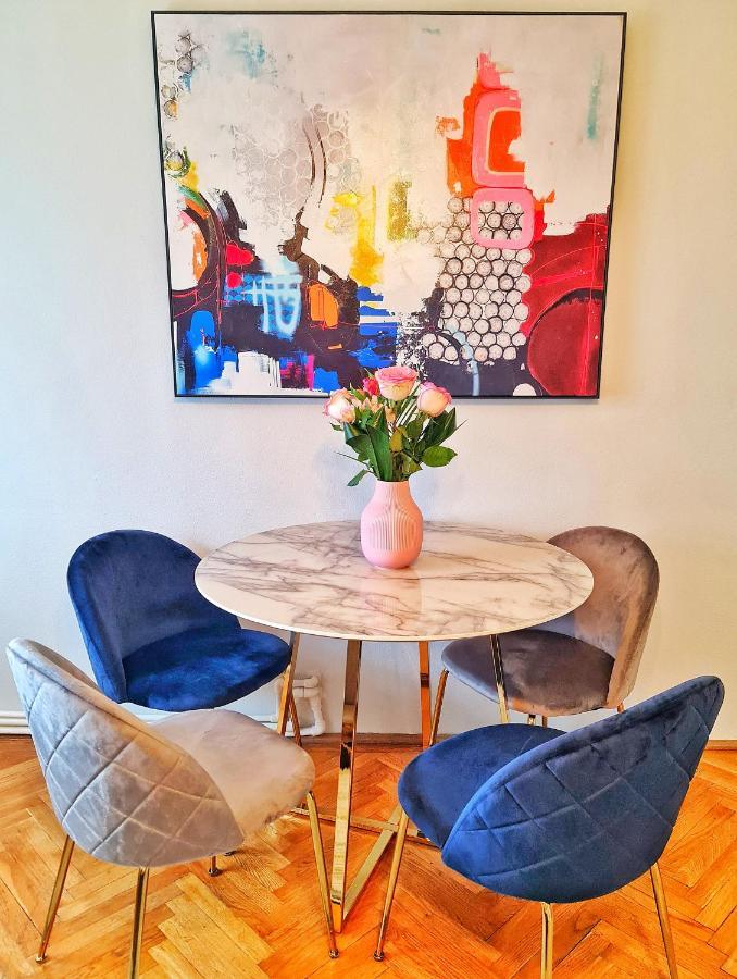 Appartamento Arc De Triomphe Blissboutique Bucarest Esterno foto